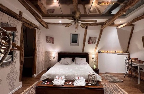 Fossemagne Casa | Domaine le Manoir, Authentic charming cottages with private swimming pool and Spa