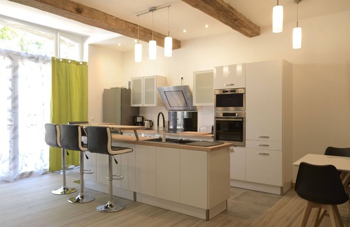Fontcouverte Casa | Domaine Le Piboul "La Grange"