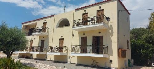 Skoutari Apartamento | Domaine Papakonstantis Apartments To Let