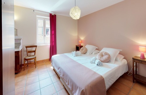 Fabrezan Apartamento | Domaine Paul Huc, upscale apartment in the heart of Corbières