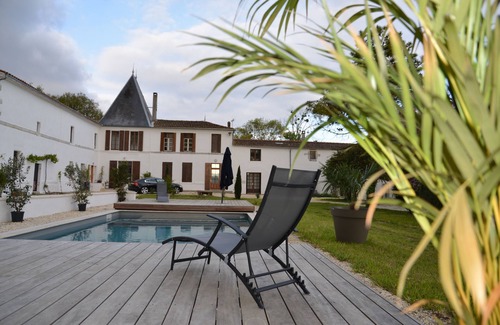 Sainte Gemme Cabaña | Cabañas de 4 a 23 habitaciones - Casa Charentaise Gran Capacidad - Piscina
