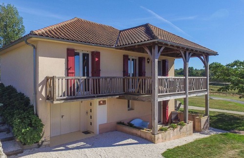 Saint-Medard-d'Excideuil Casa | Pabellón en Francia con piscina y vistas