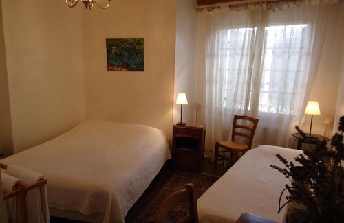 Engravies Cama Y Desayuno | Domaine Thomson