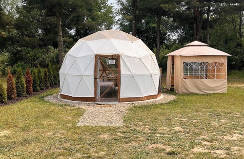 South Haven Cabina | Dome #10 - Dome Haven Glamping