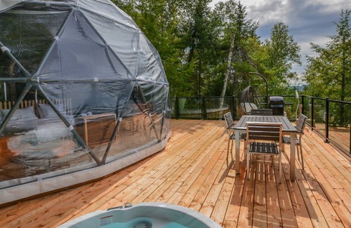 La Conception Chalet De Esquí | Dome at Bel Air - Ideal for a couple - Private Jacuzzi & shared sauna - Bbq