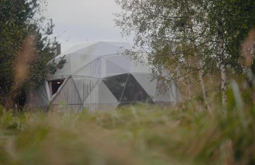 Pohja-Parnumaa Parish Casa | Dome house expierence near the river with sauna