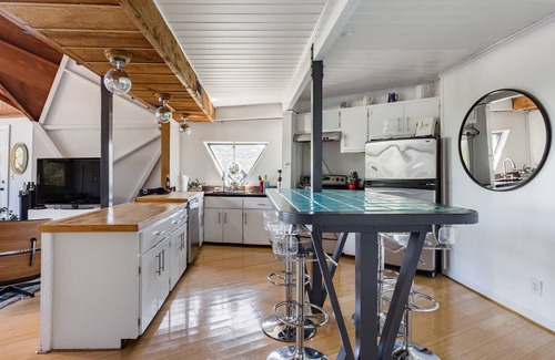 Stonehedge Estates Casa | Dome Sweet Dome Downtown City View