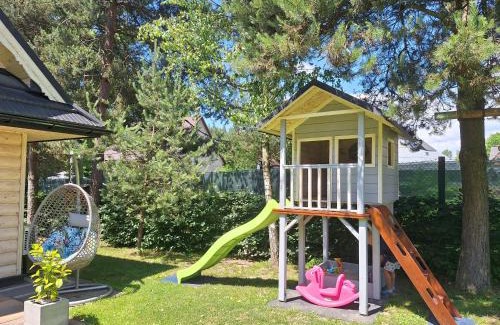 Nowy Targ Villa | Domek Bajkowa Dolina - z balią i sauną - blisko gór - blisko natury