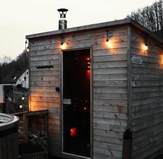 gmina Lewin Kłodzki Apartamento | Domek Jeleniówka z Sauną i podgrzewaną Balią z Jacuzzi