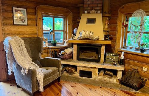 gmina Popow Chalet De Esquí | Domek LAVENDA z widokiem na rzekę - Basen, Jacuzzi, Sauna - Magiczny ogród - 0,5ha prywatnej przestrzeni