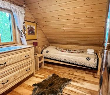 Ujsoy Chalet De Esquí | Domek myśliwski w górach