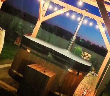 Nielisz Cabina | Domek NIVA z Jacuzzi i Widokiem na Zalew
