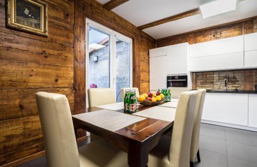 Rybie Chalet De Esquí | Domek pod Warszawą z sauną