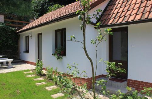 Zbraslav Apartamento | Domek Praha - Zbraslav, u zámku