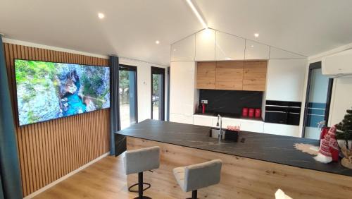 Uraz Apartamento | Domek Silver Moon na skraju rzeki