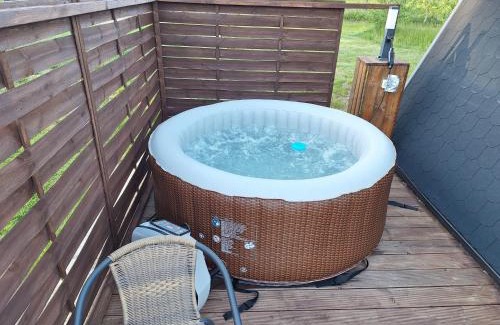 Mirsk Otro | Domek SZAŁAS z jacuzzi, blisko Świeradów zdrój i zamek Czocha