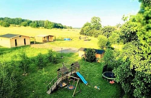 Mirsk Casa | Domek w Górach Izerskich 4 i 6 osobowy, agroturystyka, żywe zwierzęta, w pełni wyposażone, plac zabaw dla dzieci, ognisko z kijkami i rusztem, ogrzewanie i klimatyzacja, latem basen