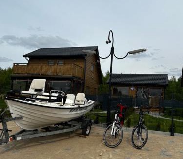 Gizycko Casa | Domek Wester House Fuleda z Sauną Jacuzzi i Kominkiem