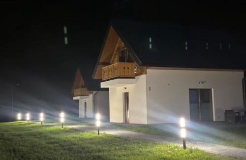 Łacko Apartamento | Domek z balią Pod Dębem