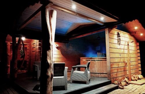Lobozew Gorny Casa | Domek z Jacuzzi w Cenie -Solina