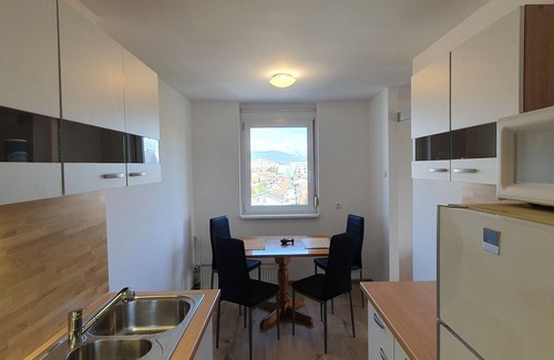 Bezigrad District Apartamento | Domen Tour As / Cityview 1BR Apartamento con balcón privado, cerca de la Universidad