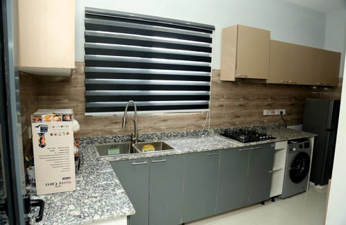 Lagos Apartamento | Domi Smart Luxury Duplex Apartment, 12 min to Airport and 24 hour Power Supply