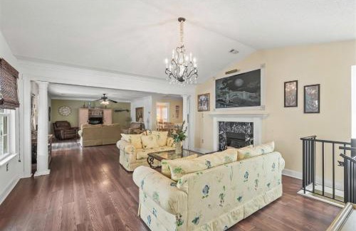 Surfside Beach Casa | Domingos Beach Bungalow- The Coffee House