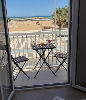 Scoglitti Casa | Domira - Casa Vacanze Fronte Mare