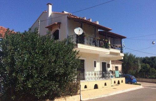Petrochori Apartamento | Domizil mit Meerblick 5 Min.vom Strand Kosteloser Parkplatz Davor