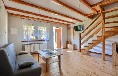Solina Chalet De Esquí | Domki całoroczne ,DOLINA BIESZCZAD"