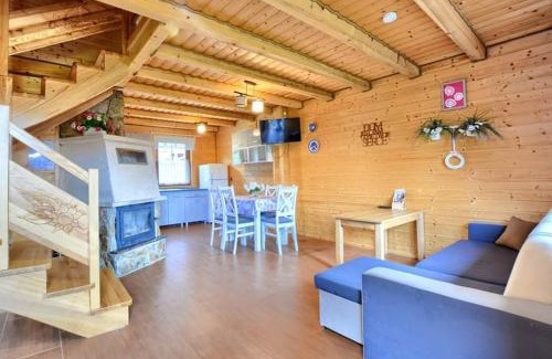 Bobrka Casa | Domki całoroczne DOMKOWSTWO