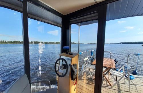 Ruciane-Nida Apartamento | Domki pływające Houseboat4U, Mazury