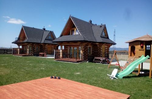Szaflary Chalet De Esquí | DOMKI TATRY z jacuzzi i sauną w cenie - spokojna okolica - świetna dla rodzin z dziećmi lub grupy znajomych!