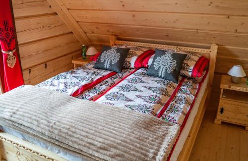 Piwniczna-Zdroj Chalet De Esquí | Domki z bali na miedzy