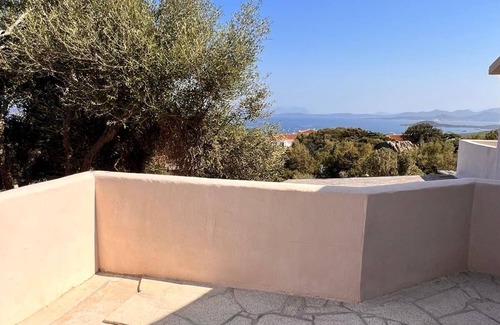 Abbiadori Casa | DOMO MEA - PORTO CERVO Your home with a view in Porto Cervo!