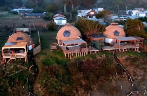 Valdivia Casa | Domos Curiñanco vista al mar