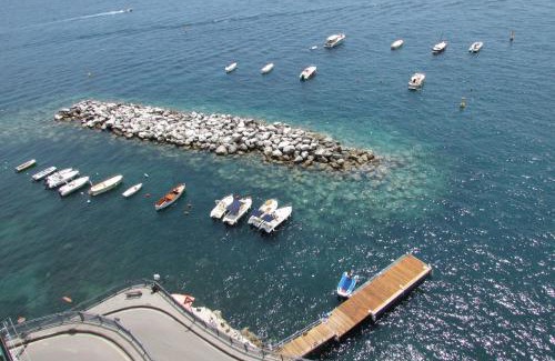 Atrani Casa | Domus Claudia