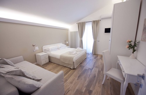 Montescaglioso Cama Y Desayuno | Domus Dams B&B