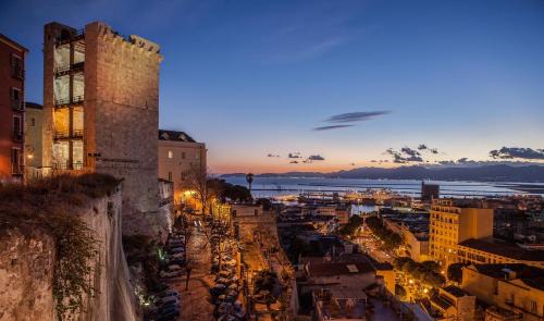 Is Mirrionis Casa | DOMUS DEIANAS two spacious & comfortable apartments in Cagliari