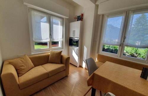Levico Terme Apartamento | Domus Helios Piano Giardino Giardino