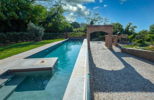 Verduno Apartamento | Domus in Cauda - Pool Langhe View - Free Parking & Wi-Fi