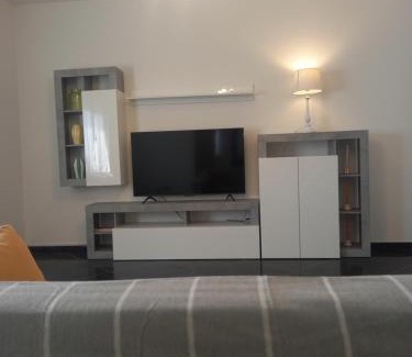 Castelnuovo Magra Apartamento | DOMUS LuNi Cinque Terre, wifi ,aria condizionata