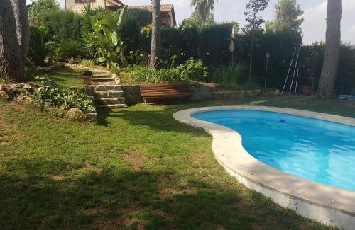 Turis Casa | Domus Valencia Apartamentos Casa con piscina privada a 30 minutos de Valencia