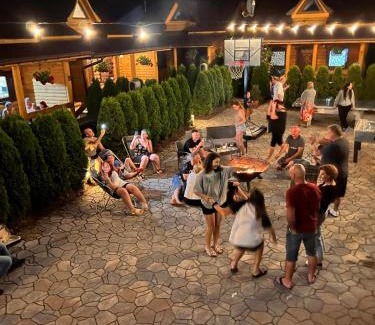 Dziwnowek Complejo | Domy z Bala - Domki ogrzewane - JACUZZI, SAUNA, lody, popcorn, ryba wedzona i ognisko w cenie!