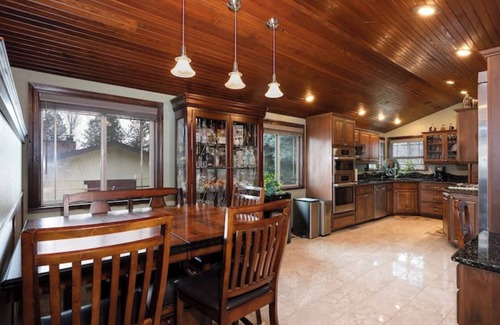 Spokane Valley Casa | Don’t play yourself, Treat yourself