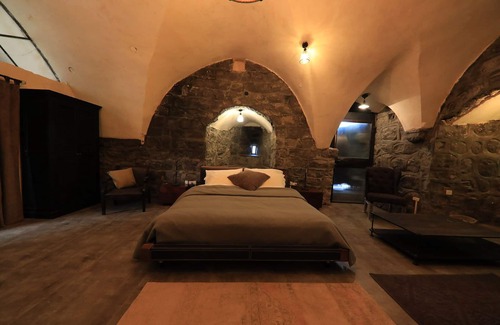 Tiberias Old City Casa | Dona Castle