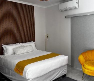 Rustenburg Casa | DonDave Guesthouse