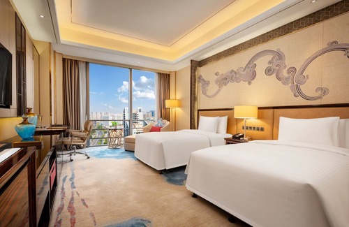 Dongguan City Center Hotel | Dongguan Wanda Vista Hotel - During the Canton Fair, free shuttle buses will be provided to the Canton Fair exhibition hall, and check-out will be delayed until 3:00 pm