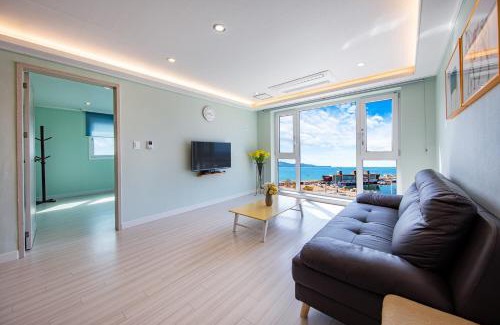 Donghae Casa | Donghae Goldenview Pension