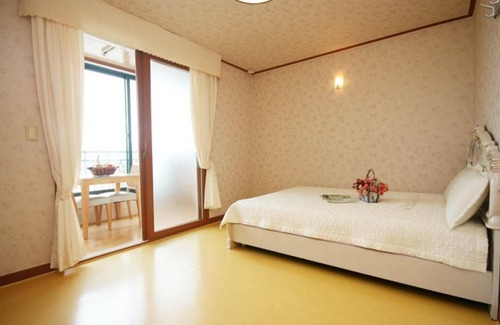 Donghae Casa | Donghae Mangsang Golden Beach Pension